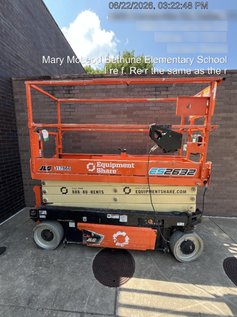 2023 JLG ES2632