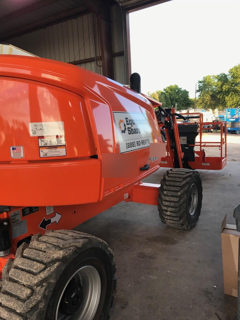 2019 JLG 450AJ