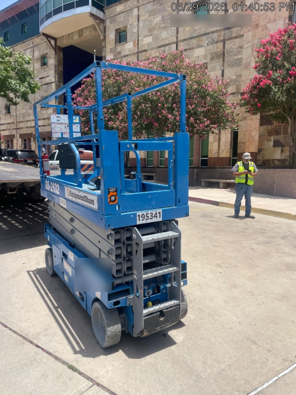 2021 GENIE GS-2632