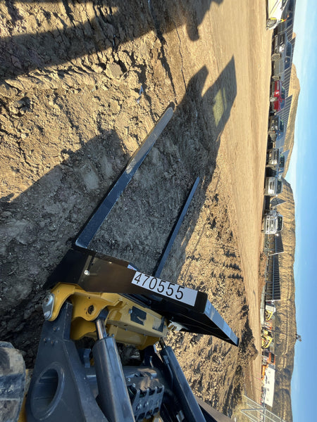 2024 ARROW MATERIAL HANDLING F5100CB - 72"