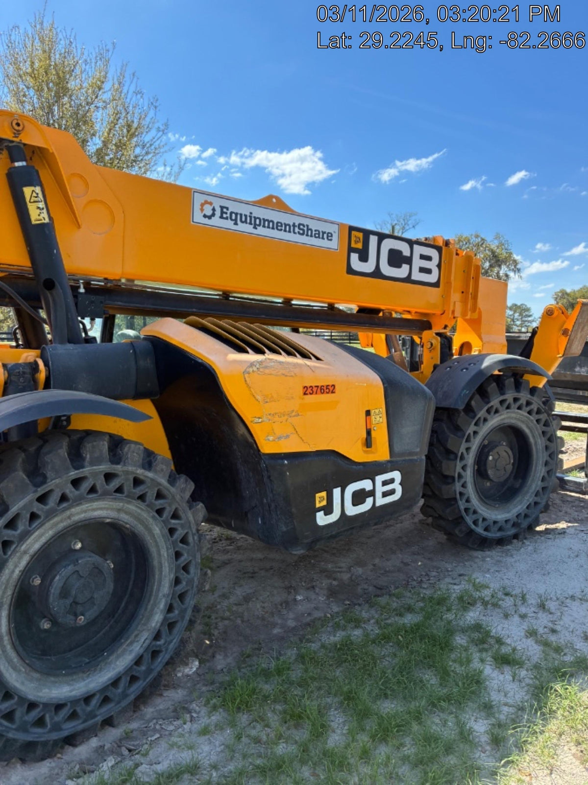 2022 JCB 510-56