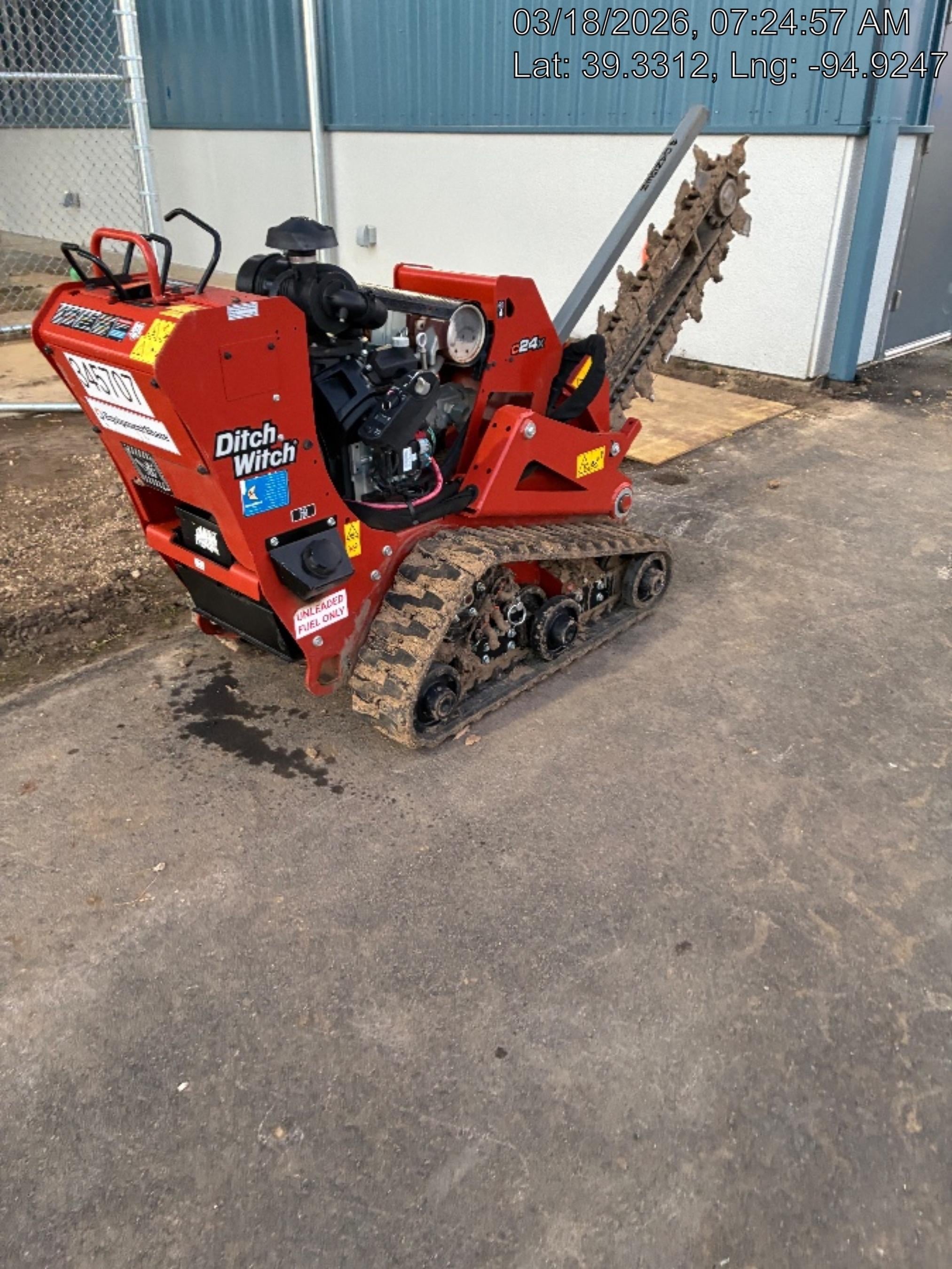 2023 DITCH WITCH C24XA