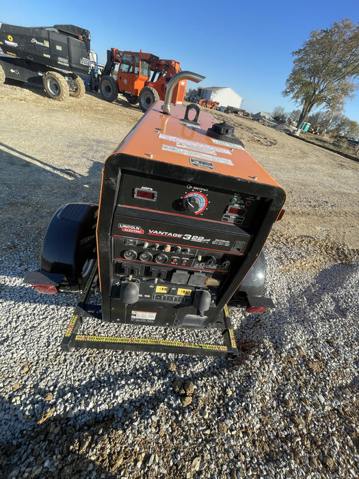 2021 Lincoln Electric Vantage 322 Vantage 322 Ready Pak 3 w/ Decals, ORANGE (includes trailer, cable rack, fender light kit) NO Telematics