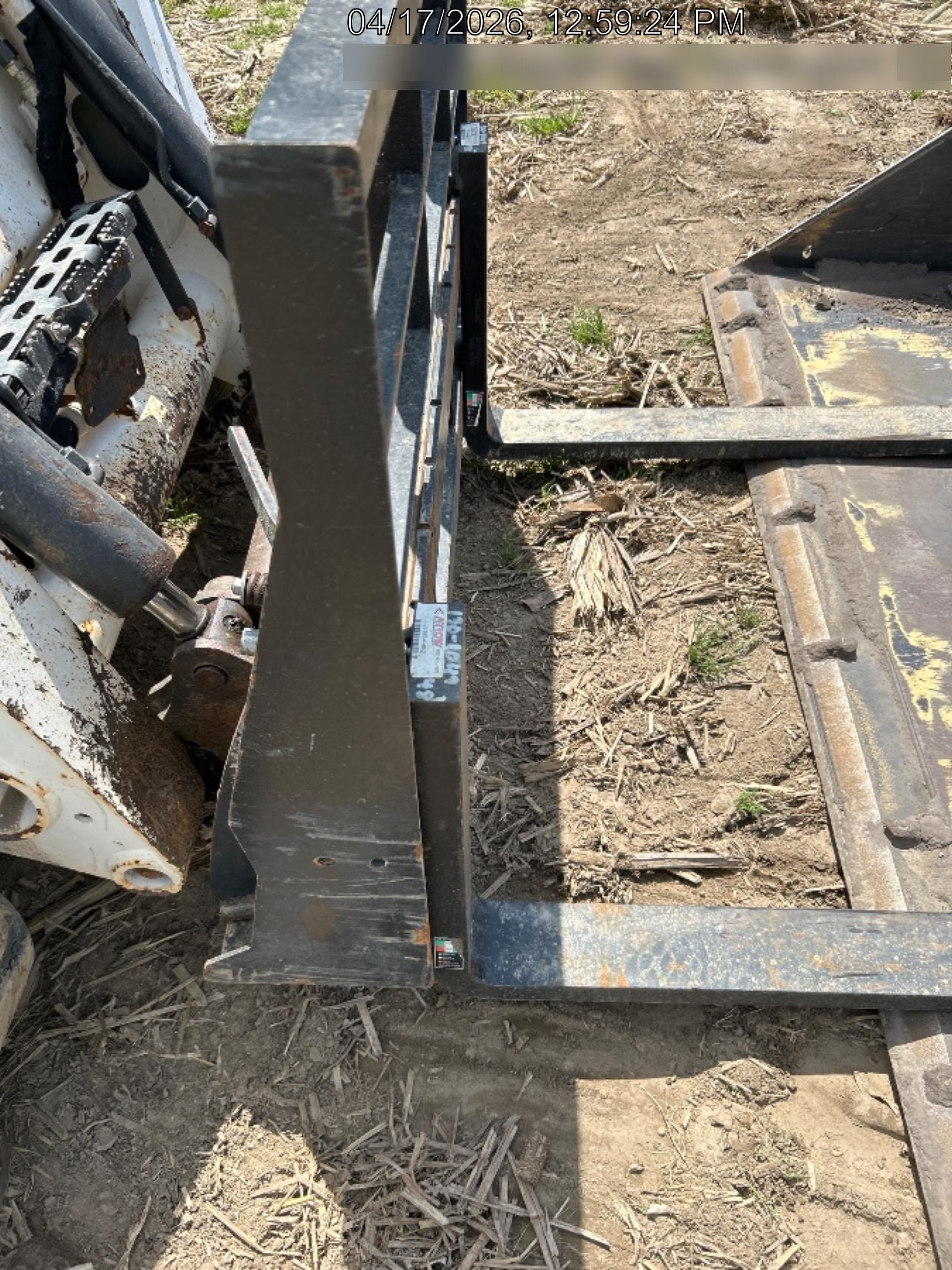 2025 ARROW MATERIAL HANDLING 72" Pallet Forks - Arrow