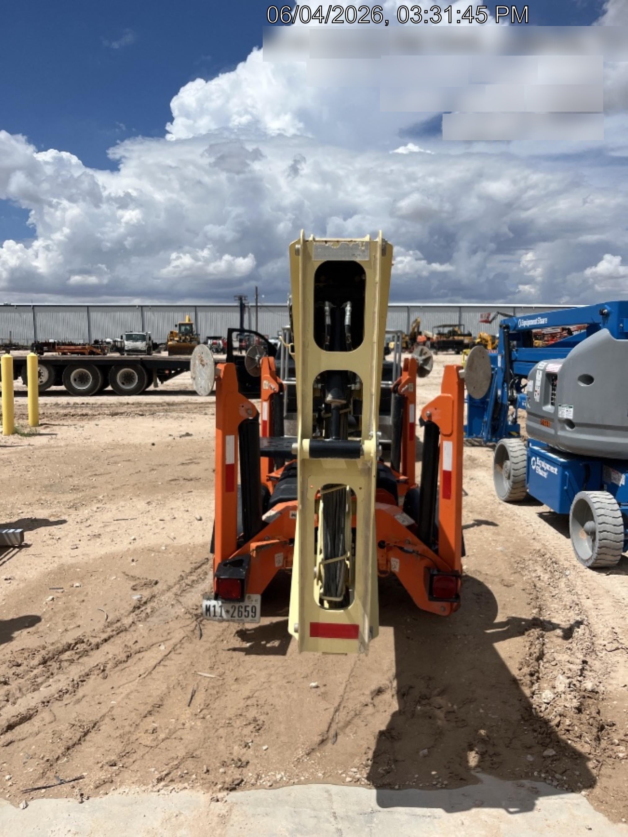 2022 JLG T350