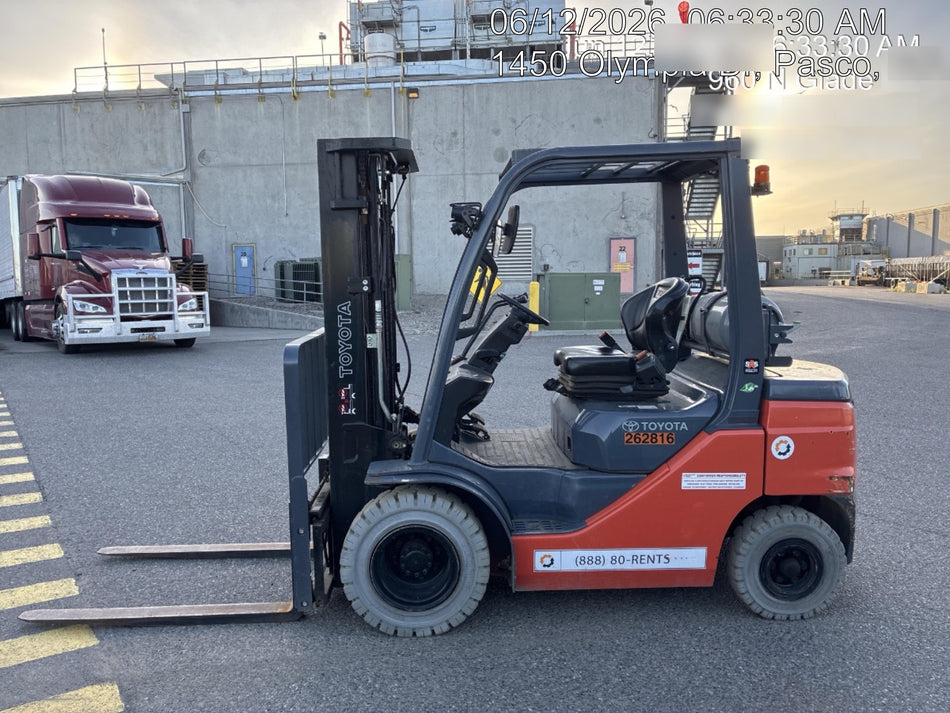 2022 TOYOTA 50-8FGU25