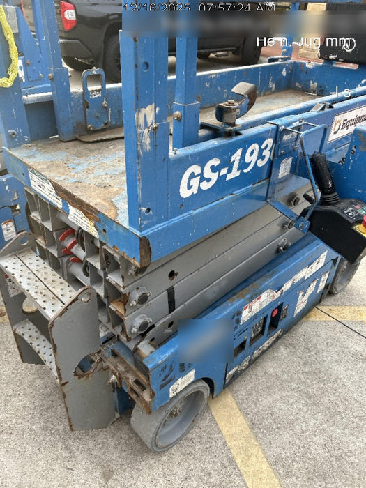 2019 Genie GS-1930 Fixed Rails with Chain Entry