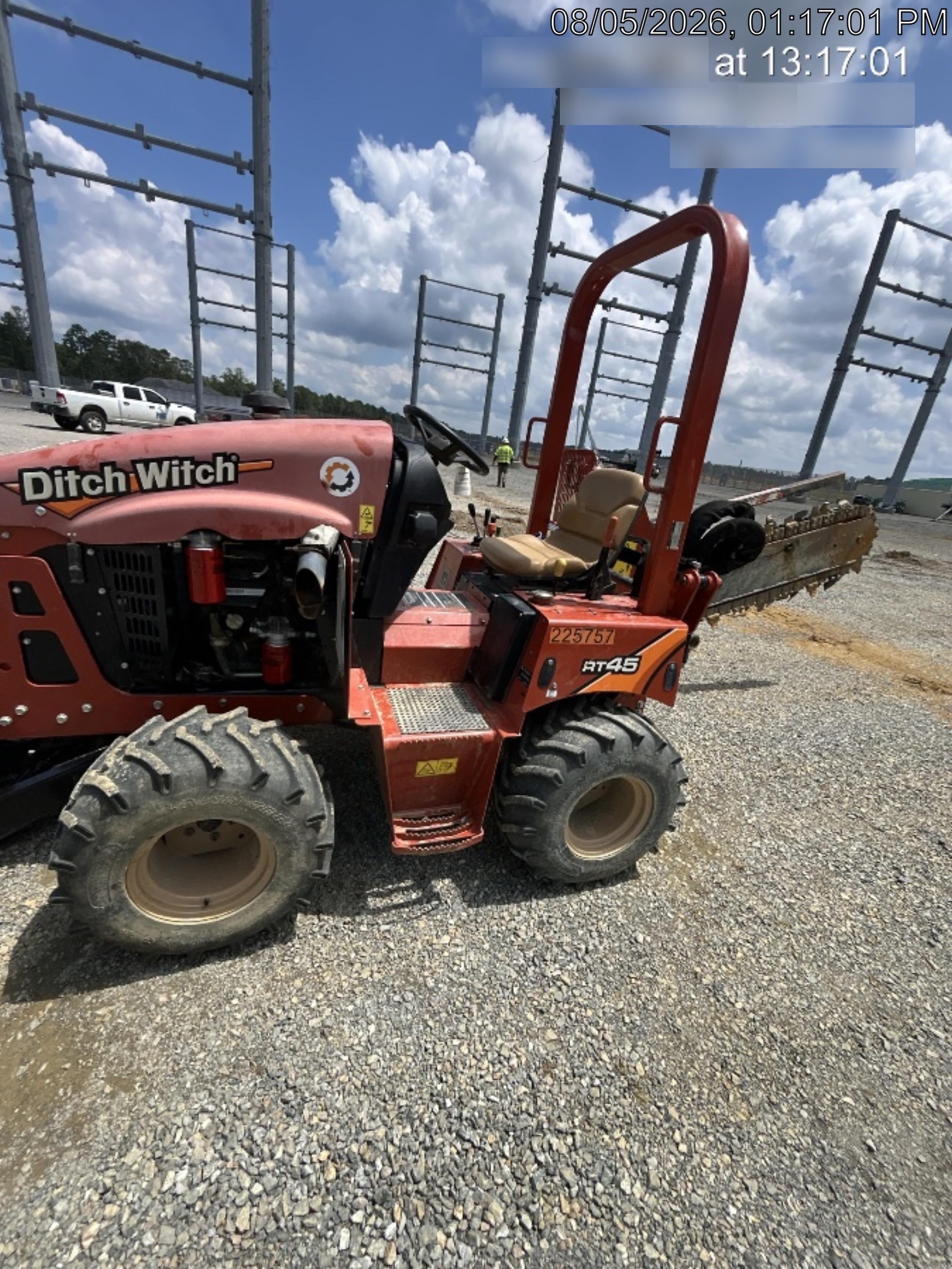 2022 DITCH WITCH RT45A