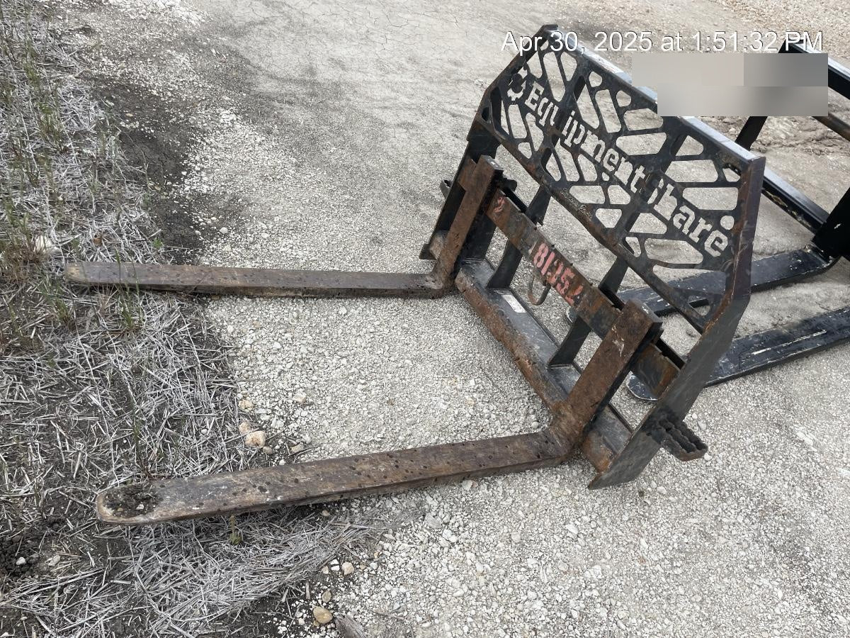 2020 PALADIN 48" Pallet Forks - Paladin