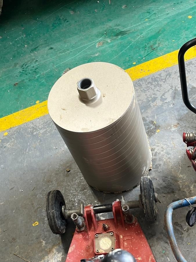 2023 HILTI DD250E