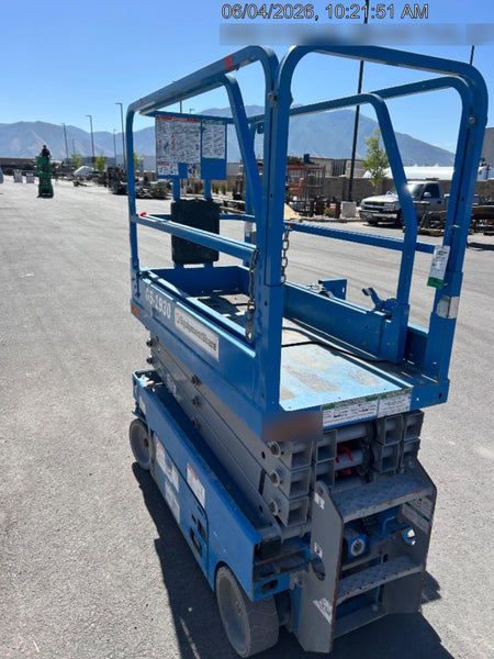 2019 Genie GS-1930 Fixed rails with chain Entry
