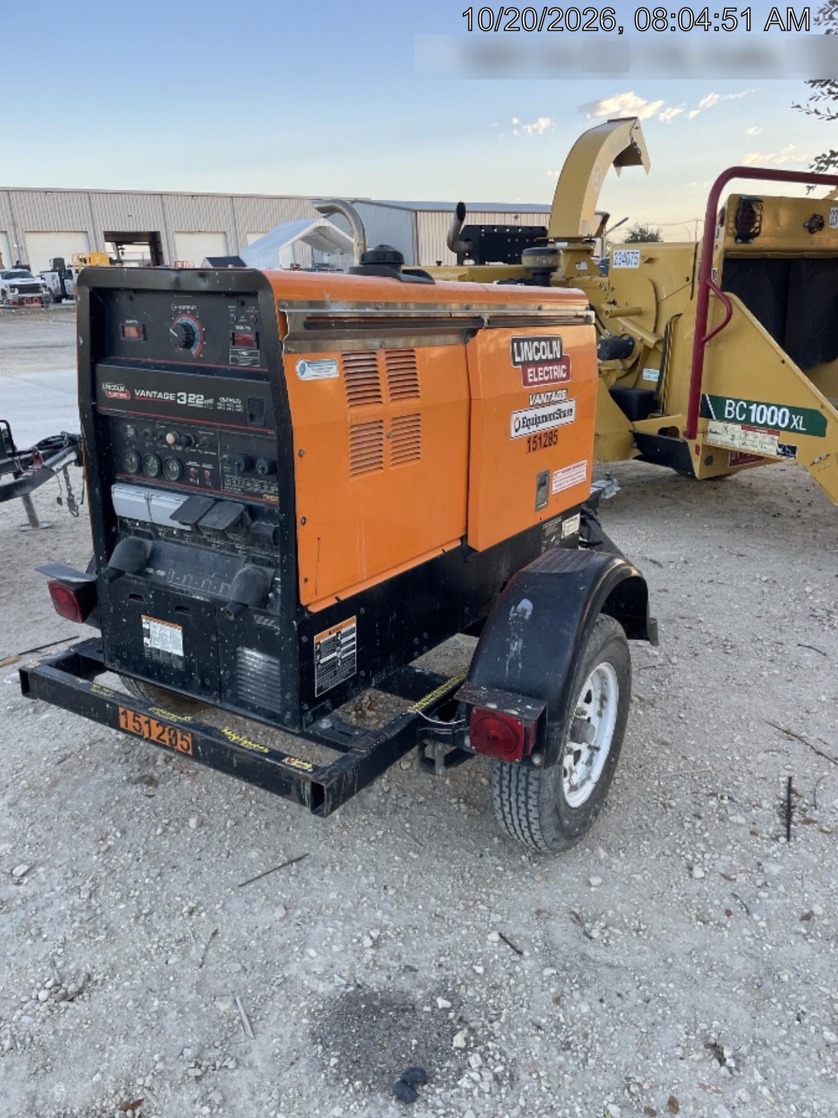 2021 Lincoln Electric Vantage 322 Vantage 322 Ready Pak 3 w/ Telematics & Decals, ORANGE (includes trailer, cable rack, fender light kit)