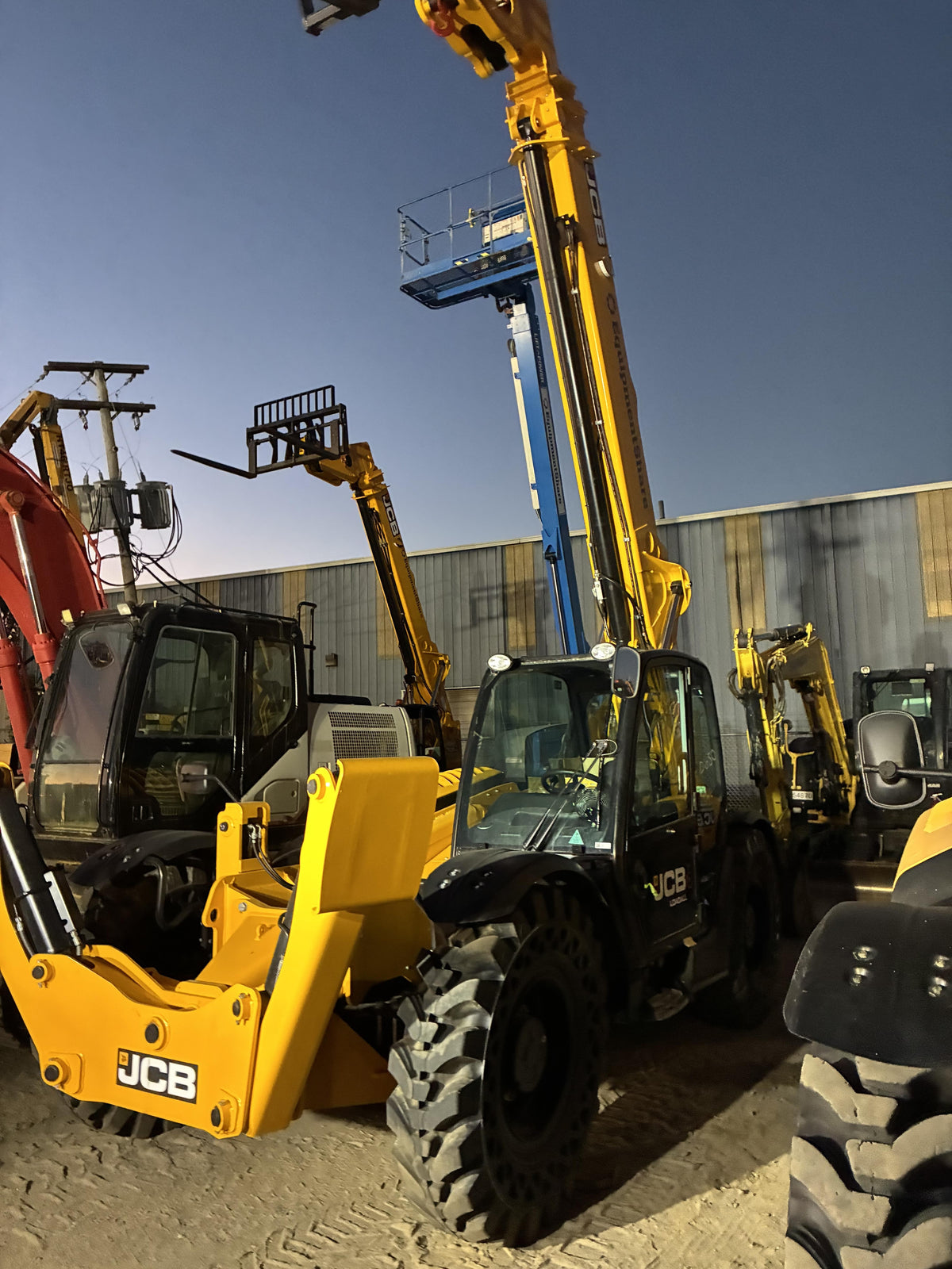 2026 JCB 512-56