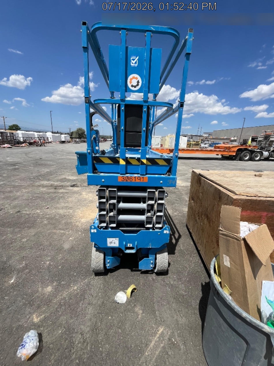 2023 GENIE GS-2632