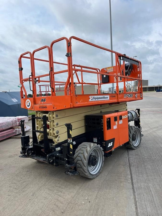 2021 JLG RT4069