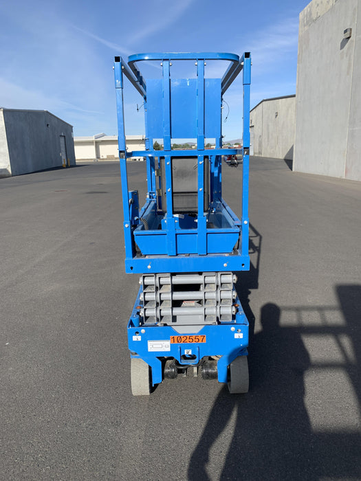 2020 Genie GS-1930 Solid Non Marking Tires, Beacon, Folding rails with half height swing gate, 800W Inverter