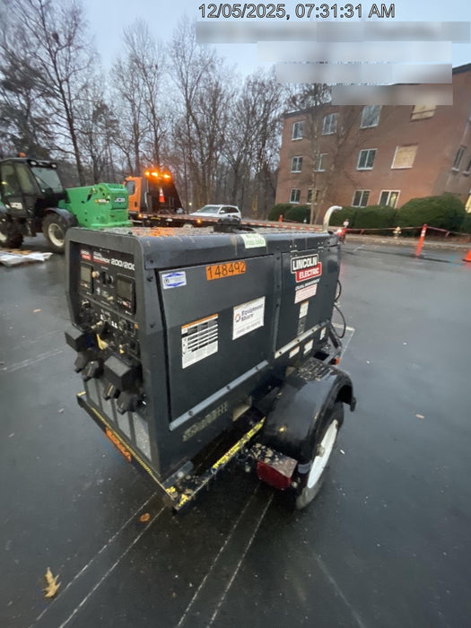 2021 Lincoln Electric Dual Maverick 200/200X Ready Pak 3 (includes trailer, cable rack, fender light kit)