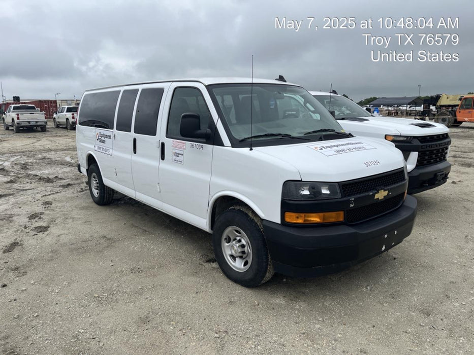 2023 CHEVROLET Express Van - Rental