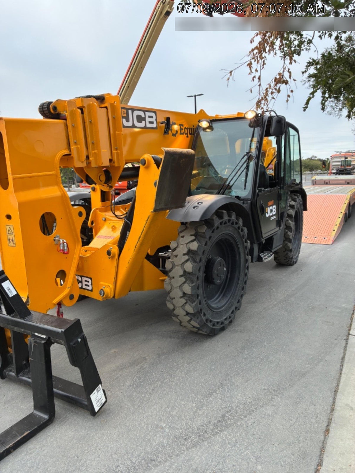 2025 JCB 510-56