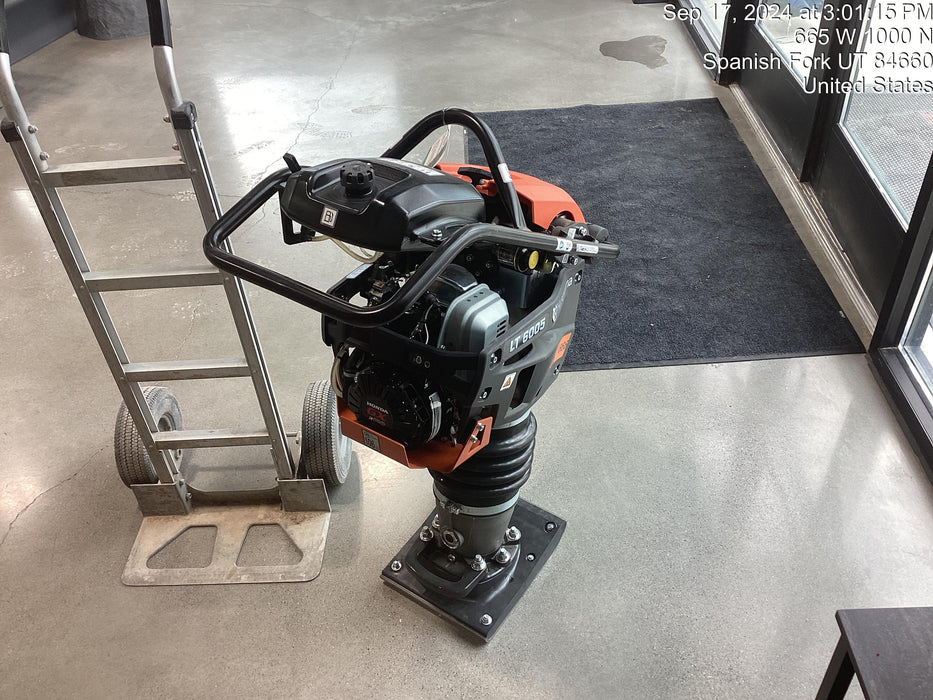 2024 HUSQVARNA LT6005