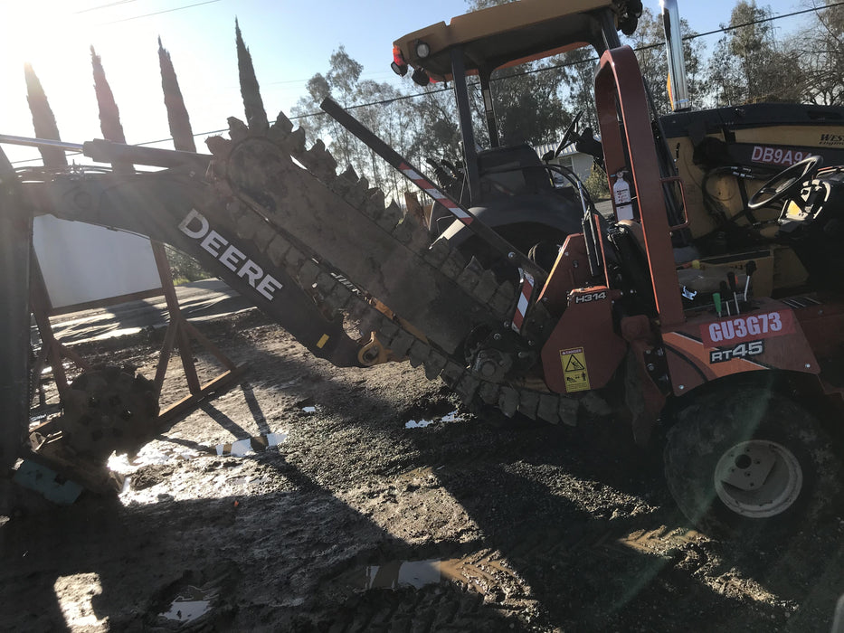 2019 DITCH WITCH RT45A