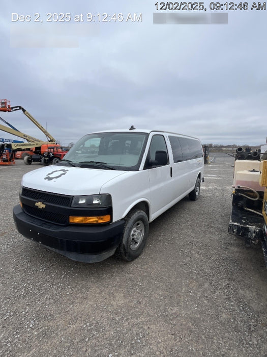 2023 CHEVROLET Express Van - Rental