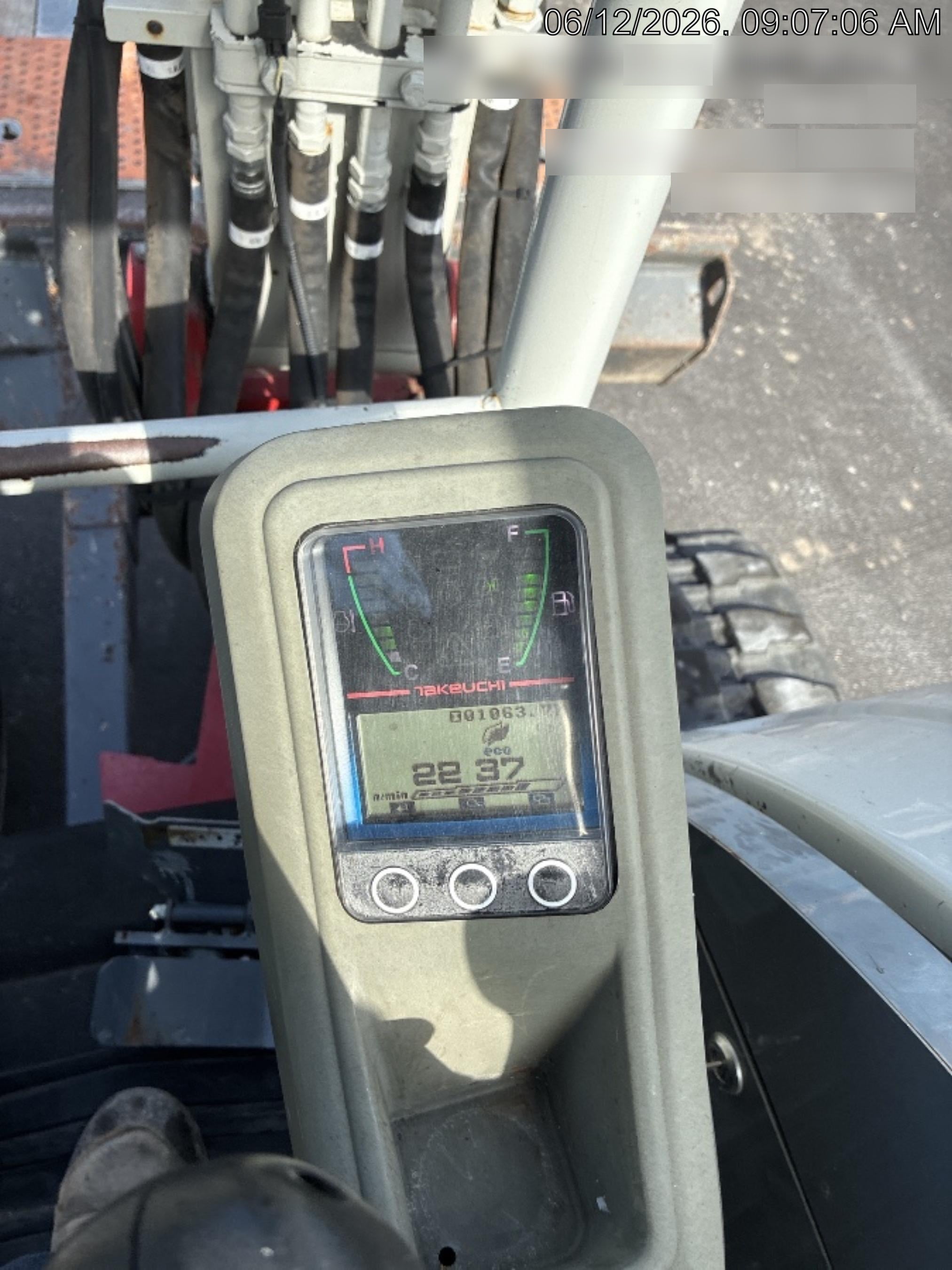 2023 TAKEUCHI TB250-2R