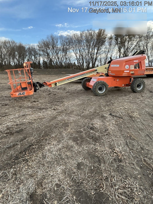 2020 JLG 400S