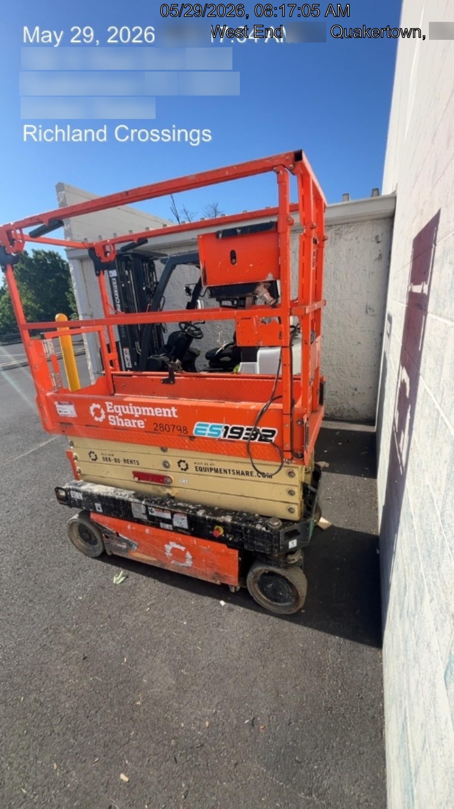 2022 JLG ES1932
