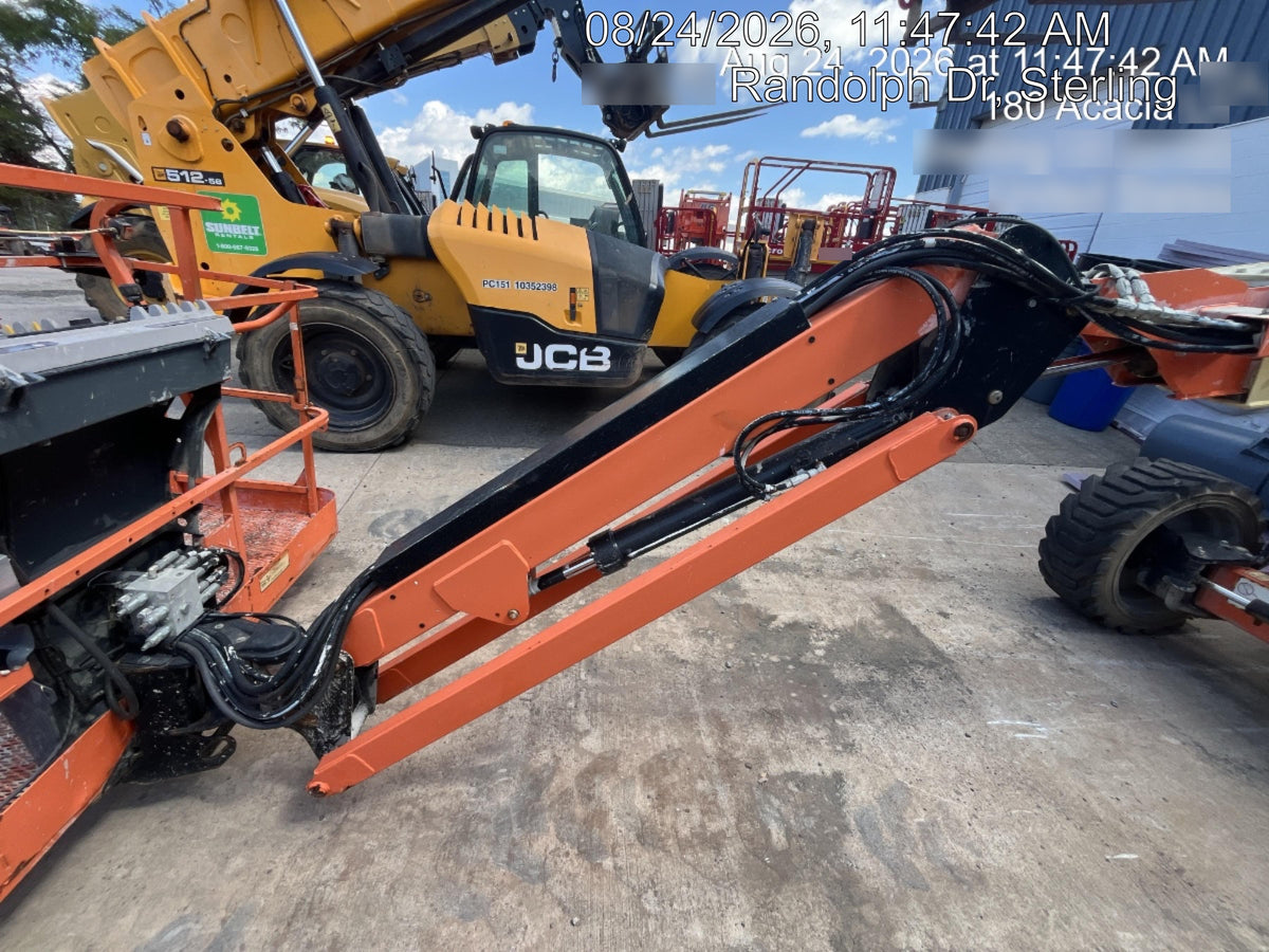 2019 JLG 600AJ