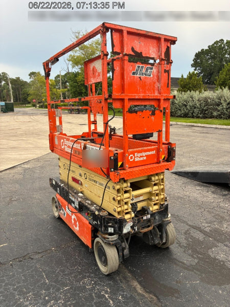 2023 JLG ES1932