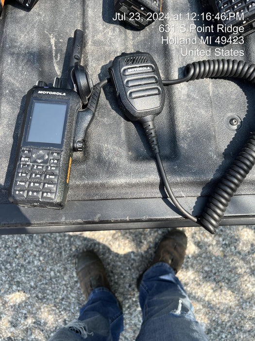 2023 MOTOROLA R7 DISPLAY