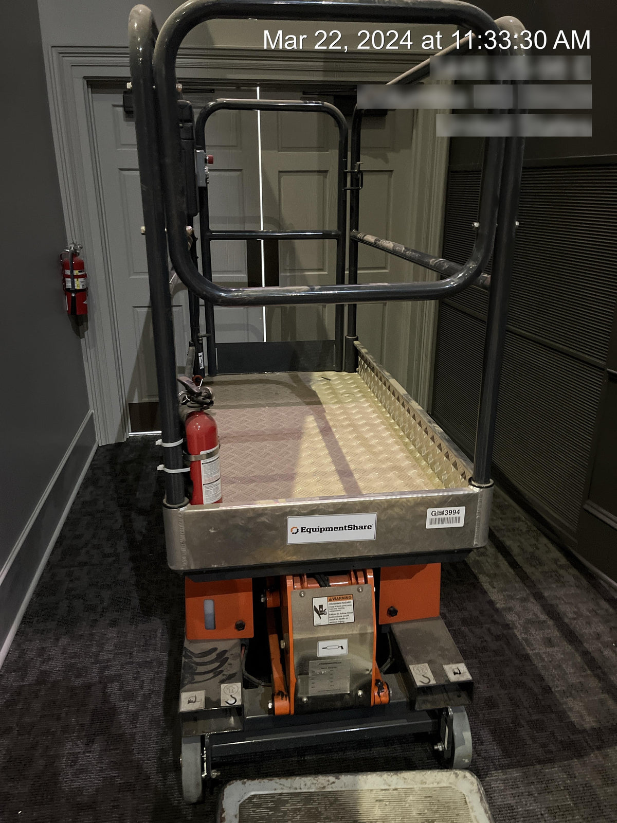 2023 JLG 1030P