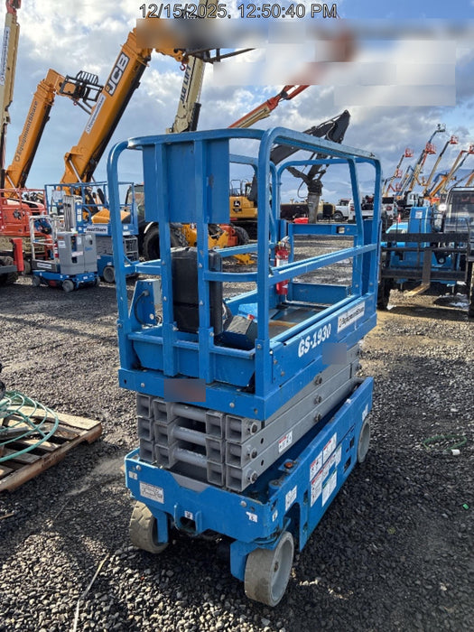 2019 Genie GS-1930 Half Height Swing Gate, 800W Inverter