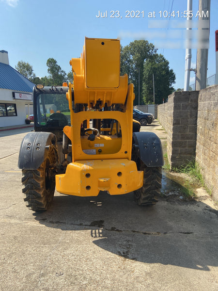2019 JCB 510-56 74 HP w/Open ROPS, Beacon, Aux Hydraulics, Worklights, Solid Tires 60" Carriage/Forks