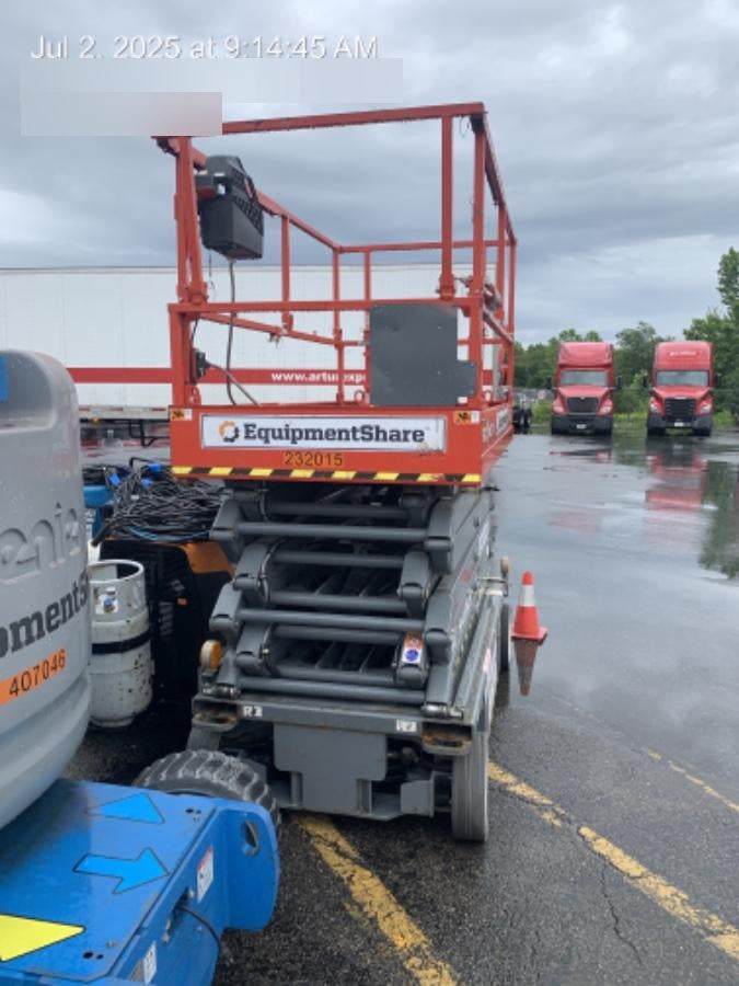 2022 SKYJACK SJ4740