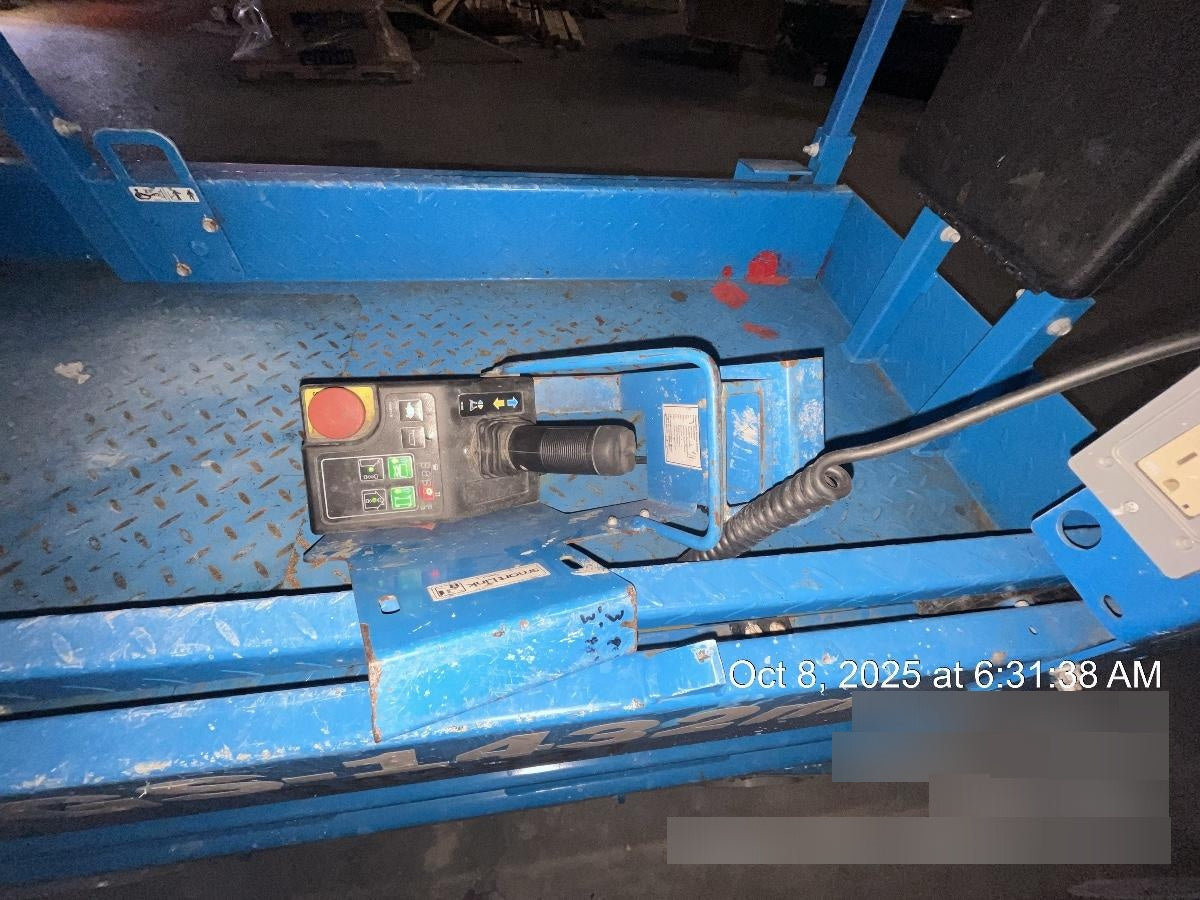 2022 GENIE GS-1432