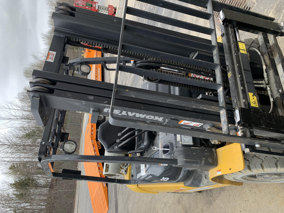 2020 KOMATSU FG25T-16