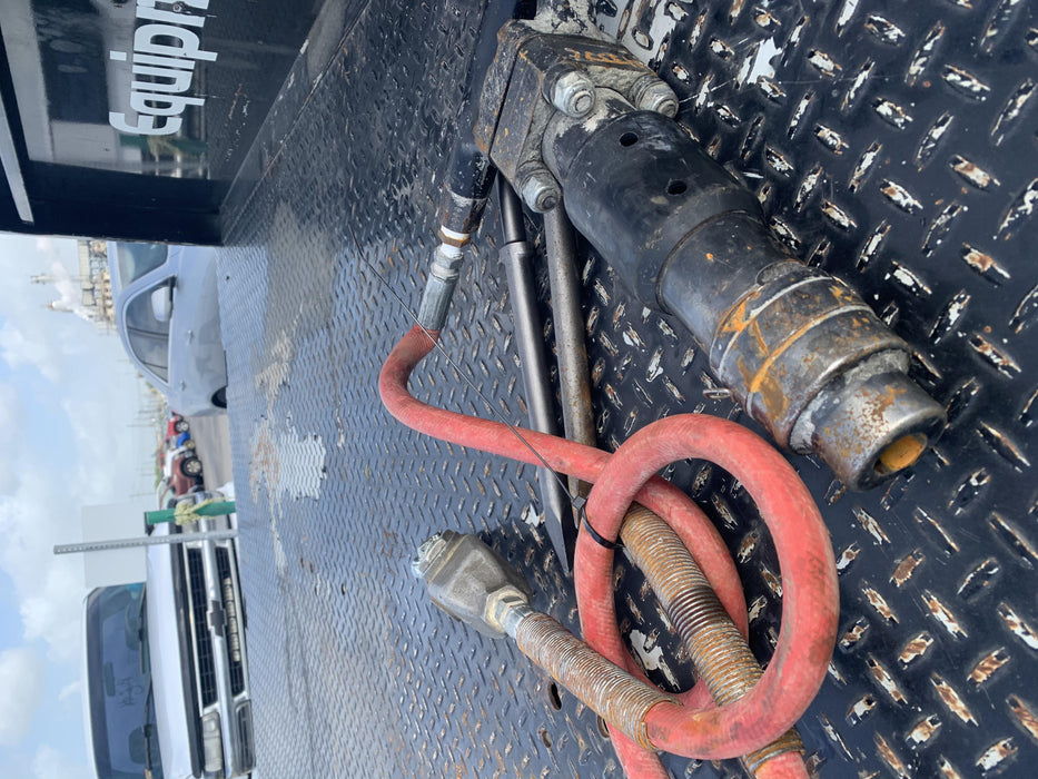 2019 MICHIGAN PNEUMATIC ES-CH3R-TRACKER