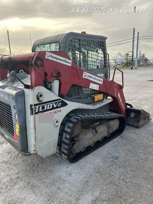 2019 Takeuchi TL10V2-CR Cab/Heat/AC, Rubber Tracks, Backup Alarm, Front & rear working Lights, Auxiliary Hydraulics, 2 Speed Travel, Engine Monitoring System, Hydraulic universal quick hitch w/76" HD smooth dirt bucket with bolt-on edge, 20.3 cubic feet capacity, 48" Pallet forks and frame