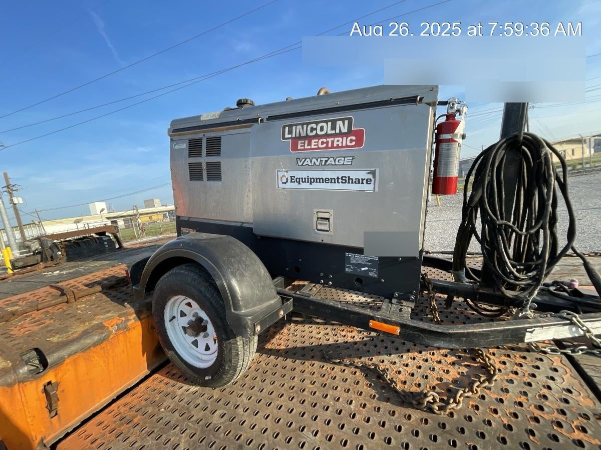 2019 Lincoln Electric Vantage 322 Welder Ready-Pak 3, Two wheel trailer, Fender and Light kit, Cable Rack