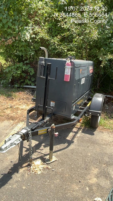 2021 Lincoln Electric Dual Maverick 200/200X Ready Pak 3 (includes trailer, cable rack, fender light kit)