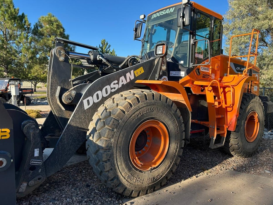 2021 DOOSAN DL300-5