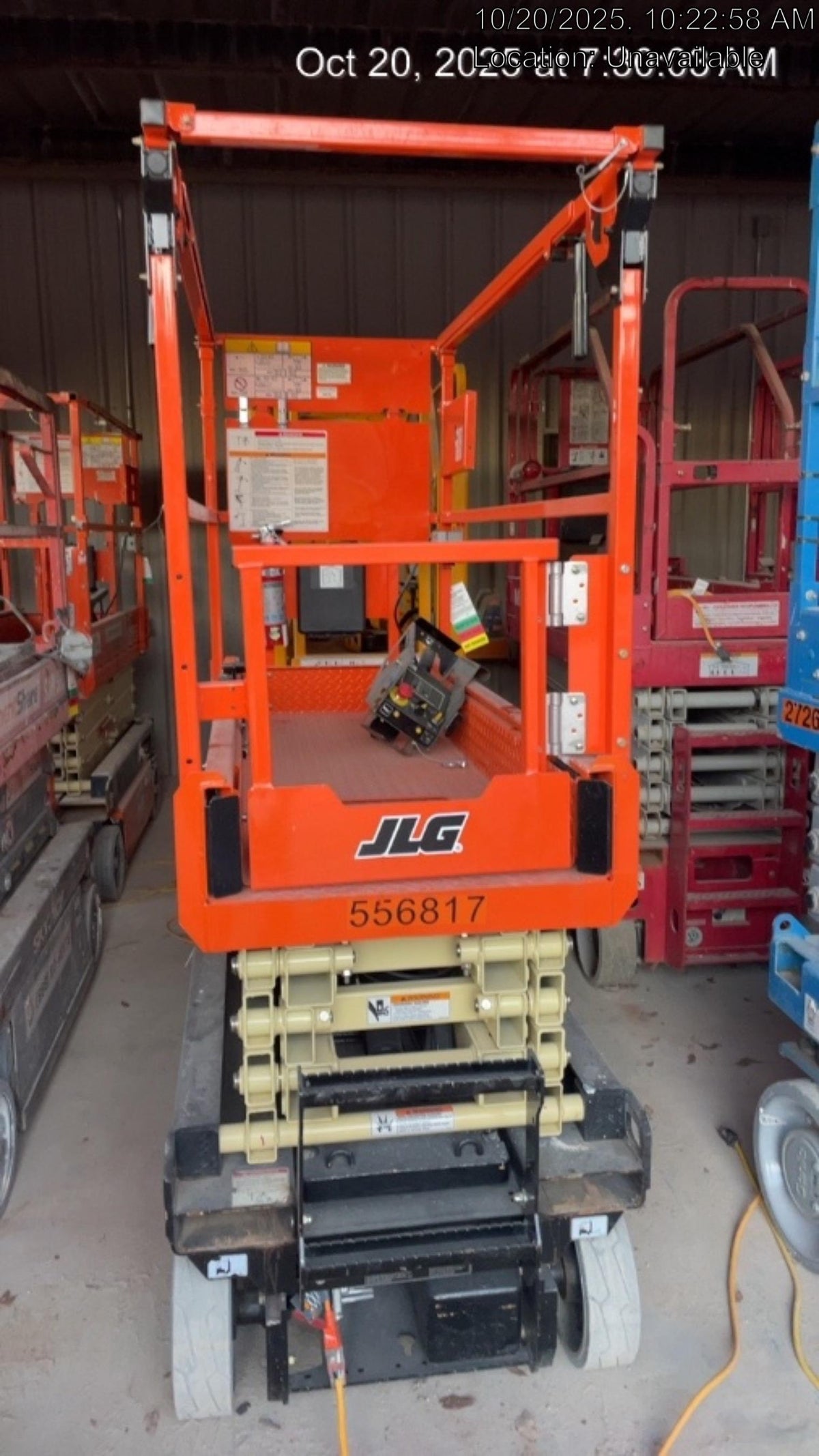 2025 JLG ES1932
