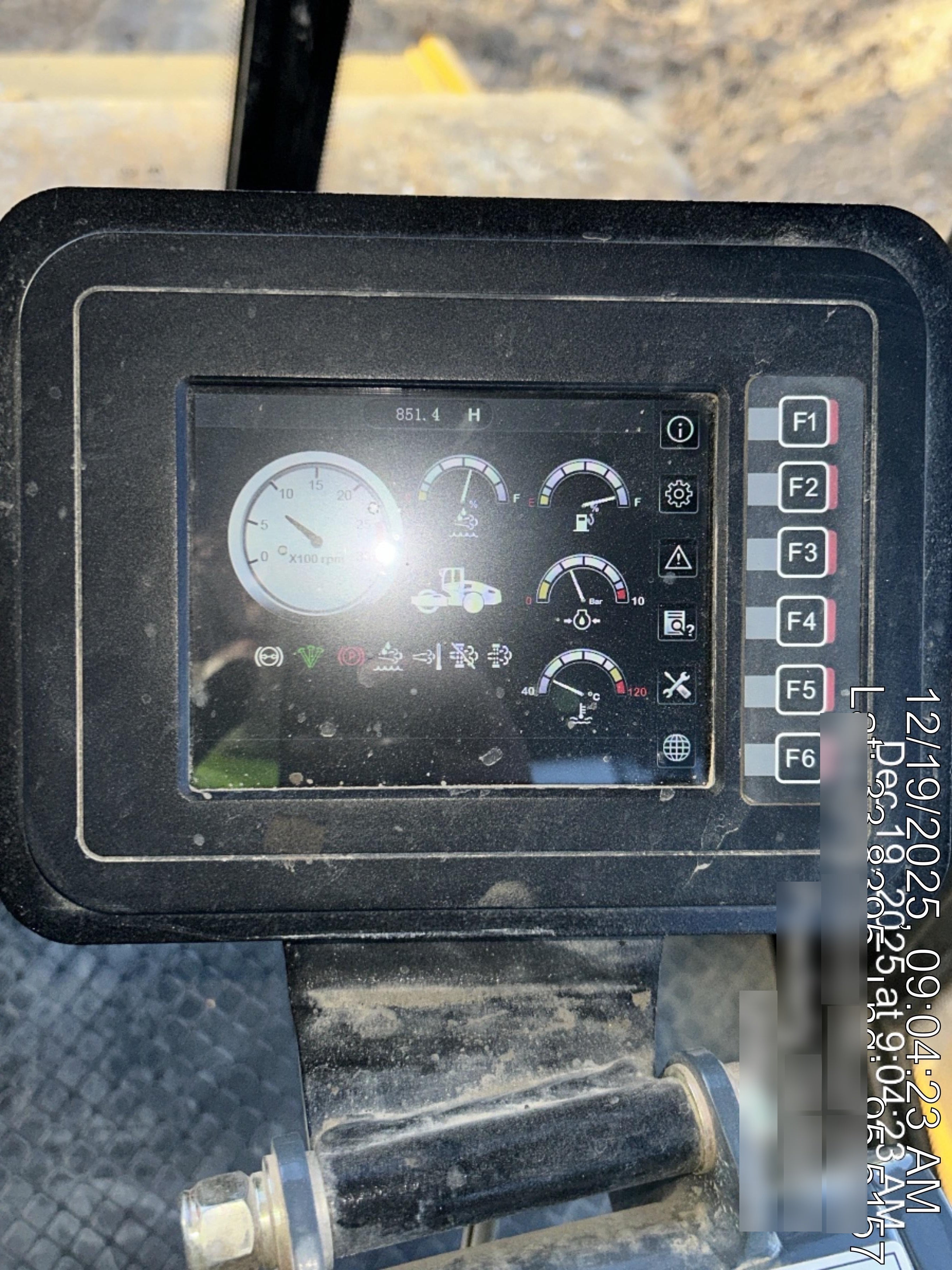 2023 SANY SSR120C-8