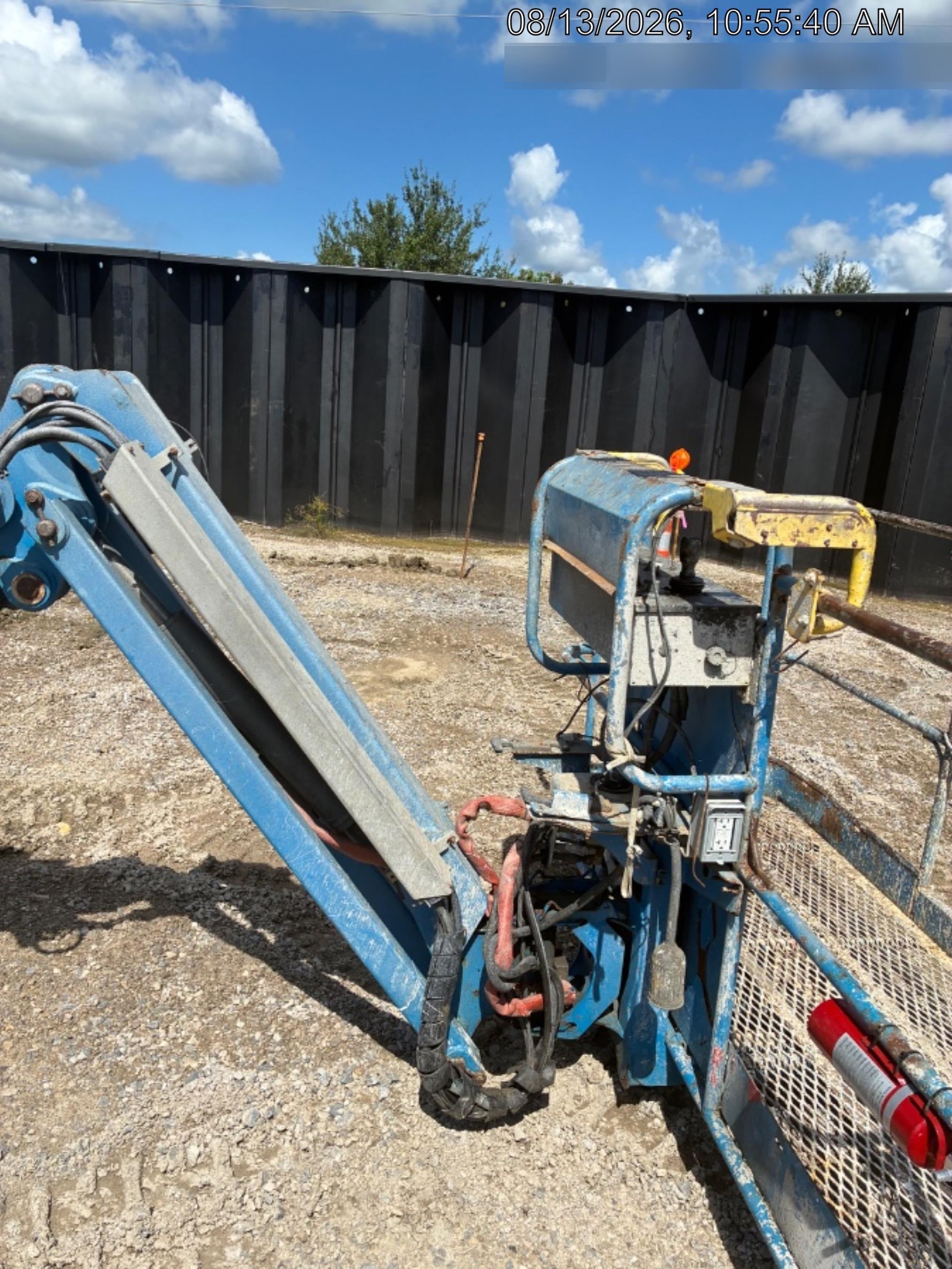 2019 GENIE S-65 TRAX
