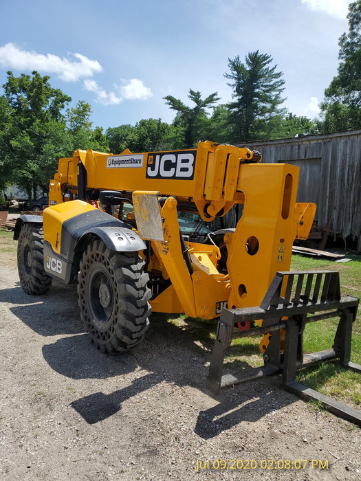 2020 JCB 510-56 Cab/Heat/Air, Solid Tires, Work Lights, Beacon, Aux Hydraulics, Back up Alarm, Lifting Eye, ES Decals