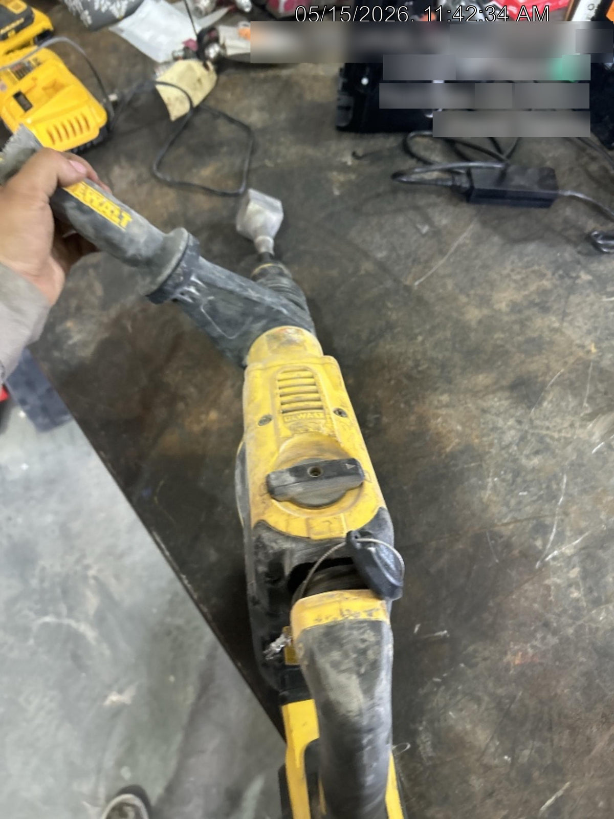 2021 DEWALT DCH614X2