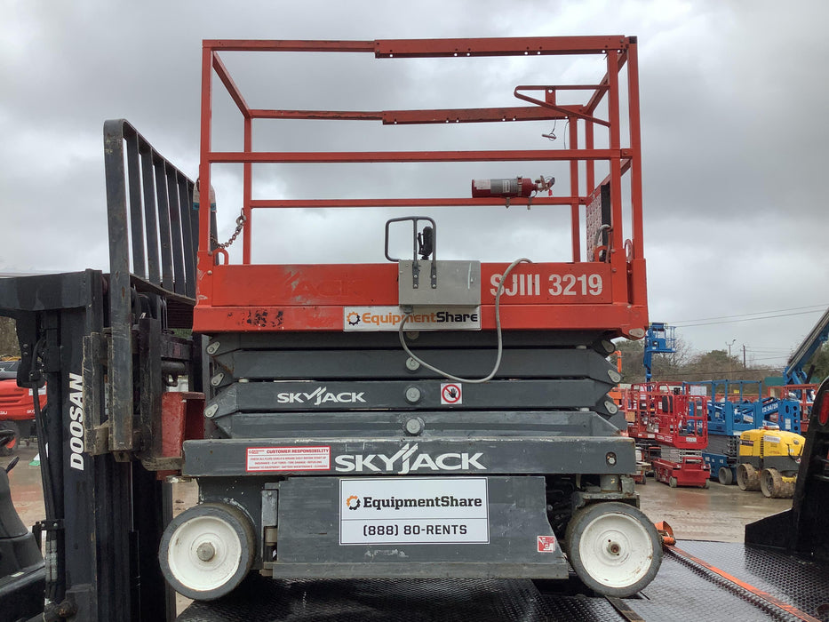 2018 SKYJACK SJIII-3219