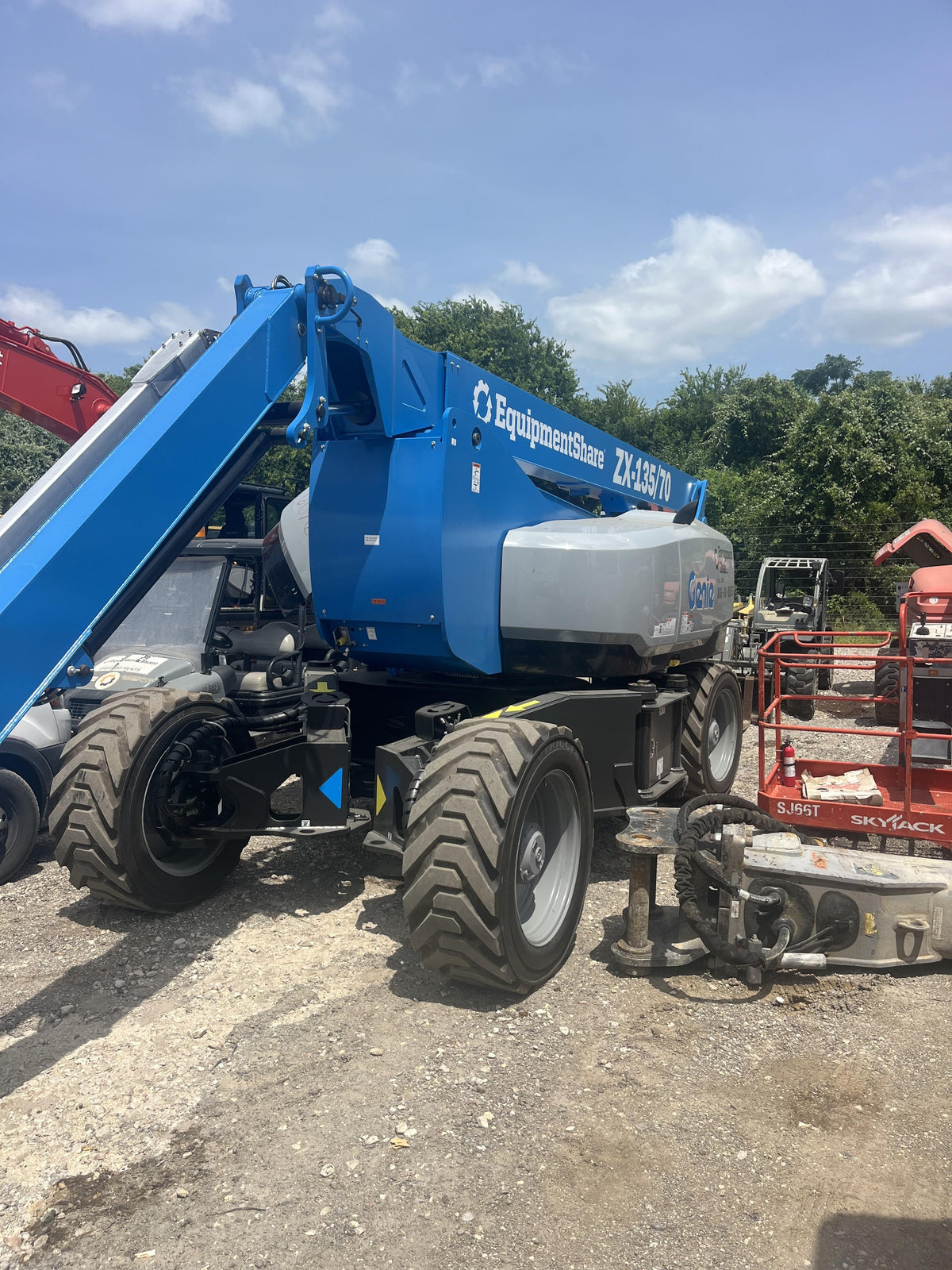 2026 GENIE Z-135/70